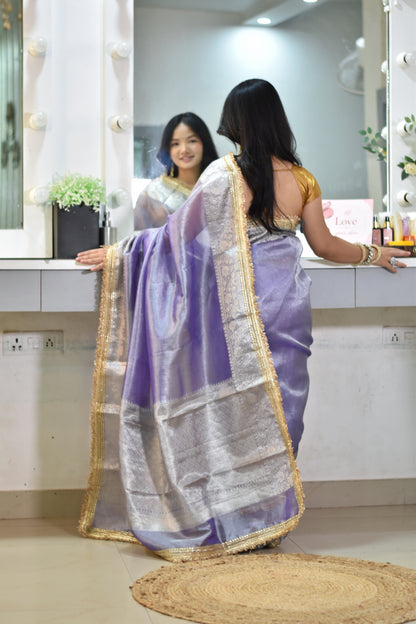 Lustrous Lavender Banarasi Tissue Saree with Grand Silver Zari Pallu
