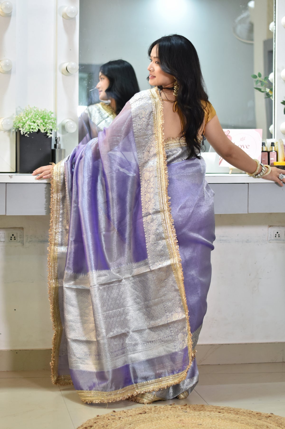 Lustrous Lavender Banarasi Tissue Saree with Grand Silver Zari Pallu