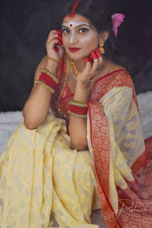 banarasi georget saree with red border pallu